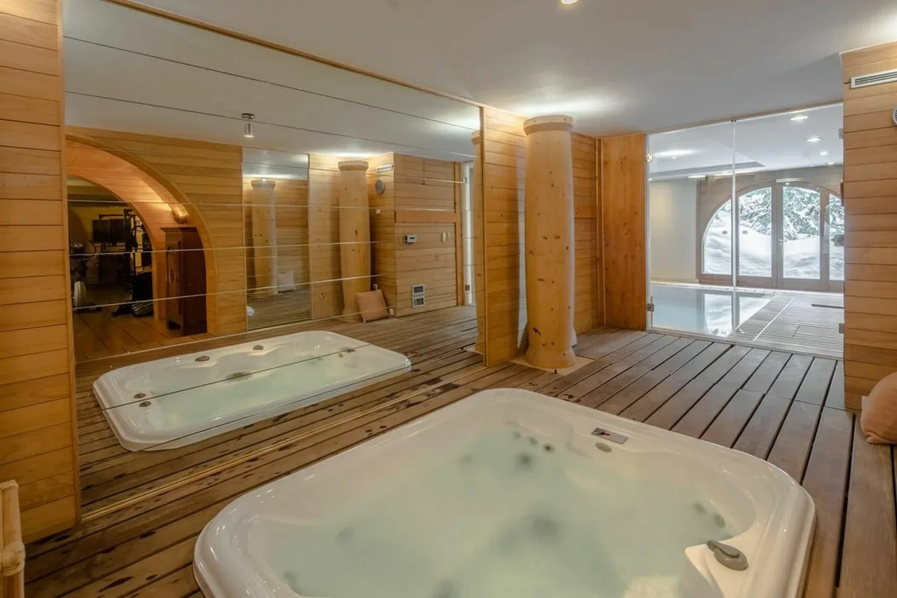 Grand Alpine Chalet With Indoor Pool photo 5
