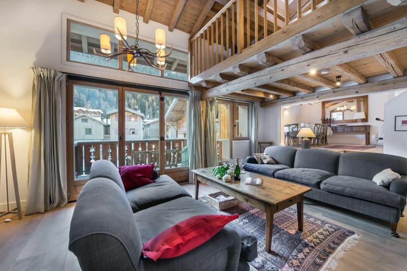 Spacious Courchevel Retreat With Mountain Views