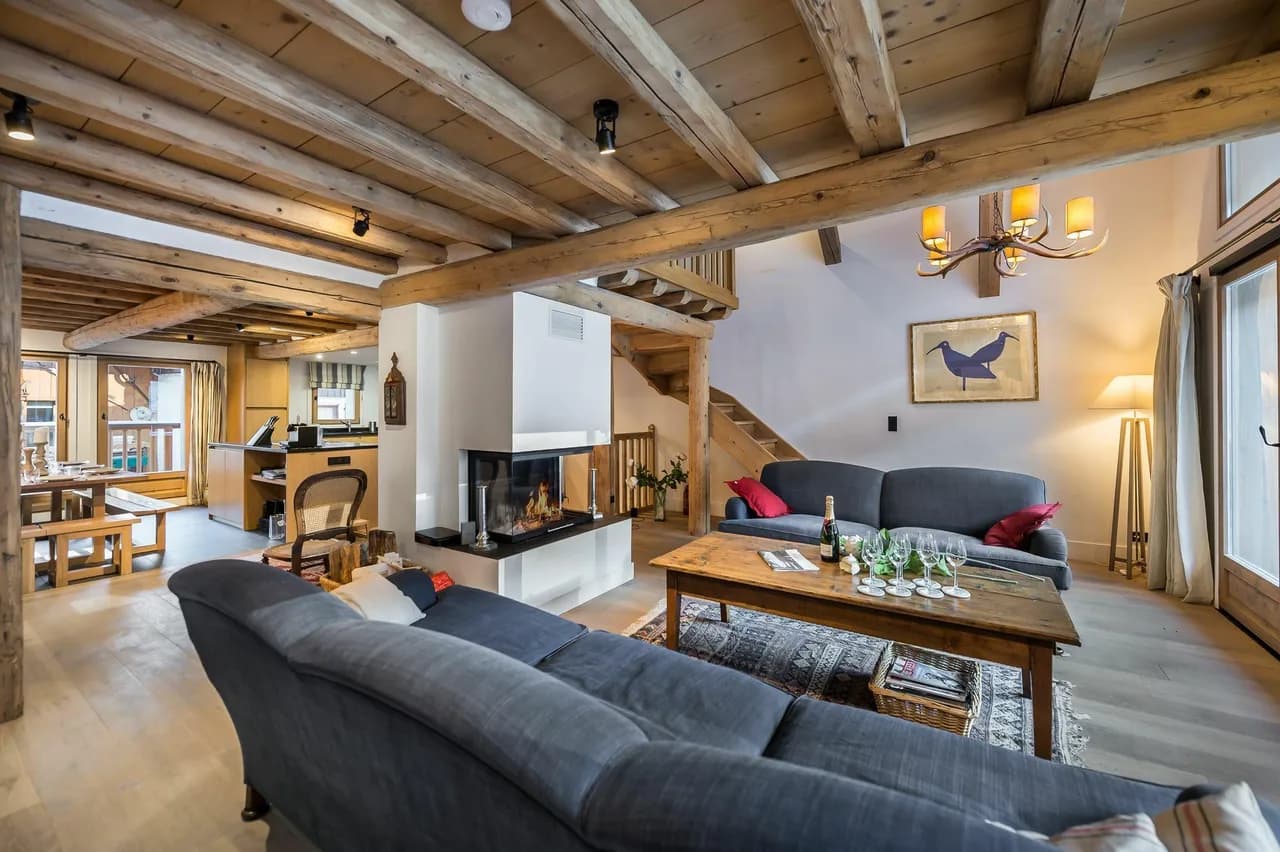 Spacious Courchevel Retreat With Mountain Views photo 3