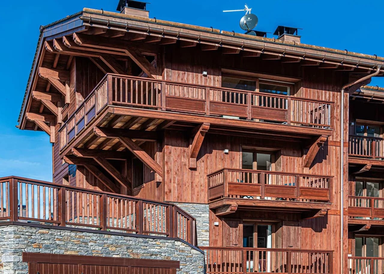 Modern Courchevel Chalet With Terrace Views photo 4