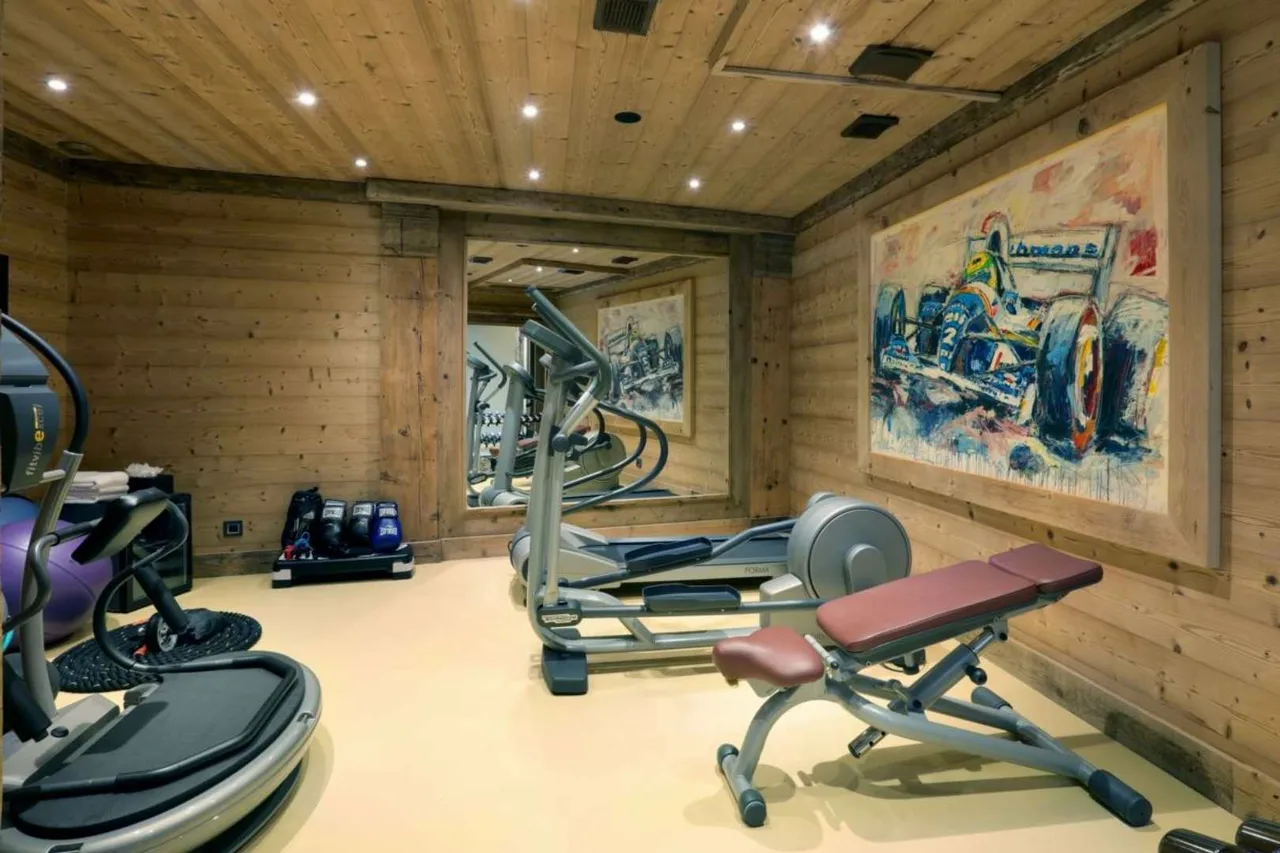 Courchevel Getaway With Complete Guest Services photo 5