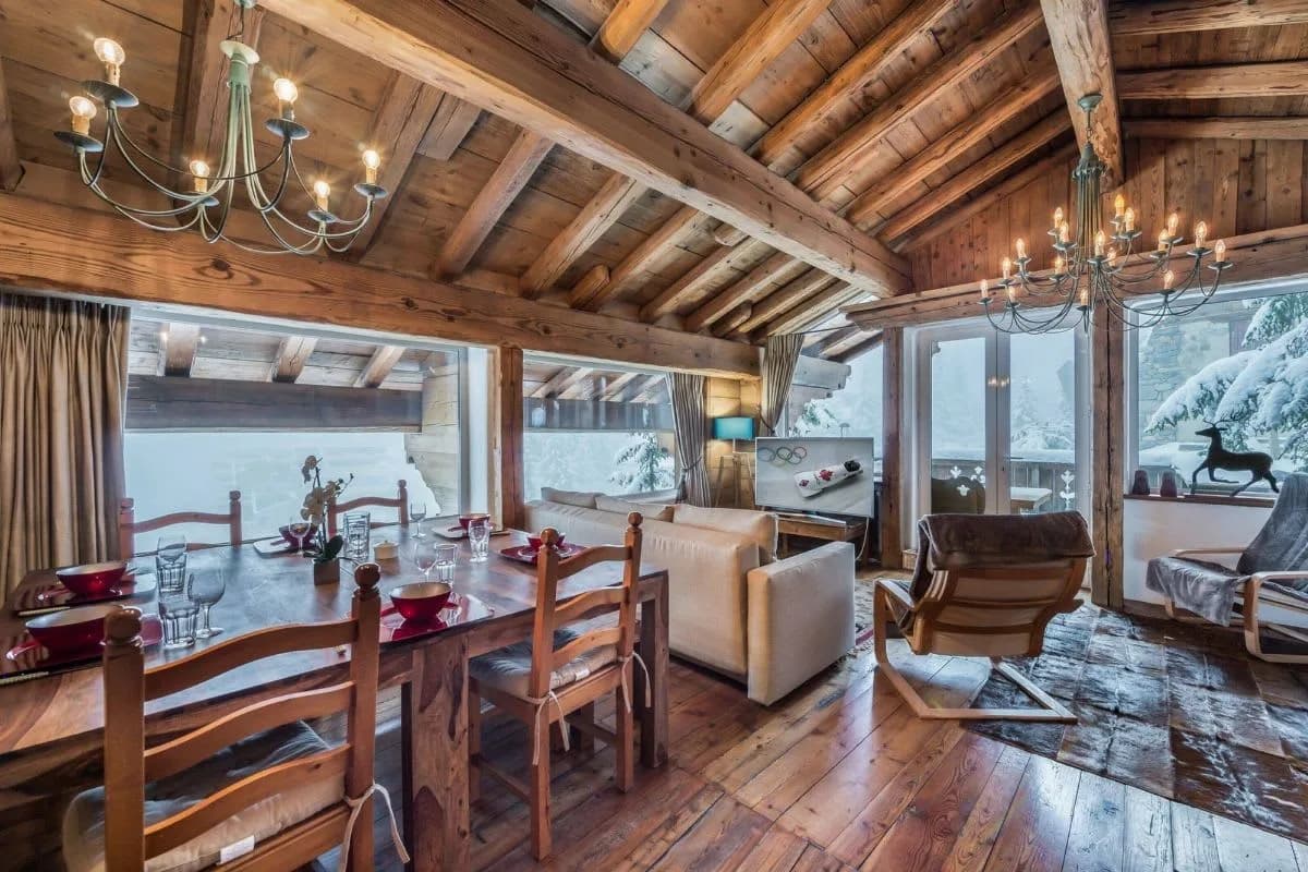 Traditional Alpine Chalet Near Courchevel Slopes photo 2