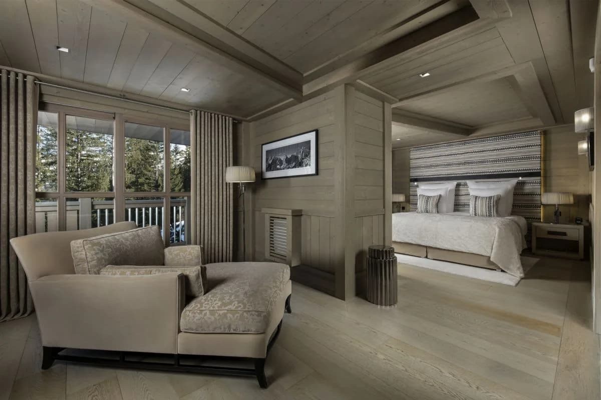 Contemporary Alpine Escape Featuring Pool photo 4
