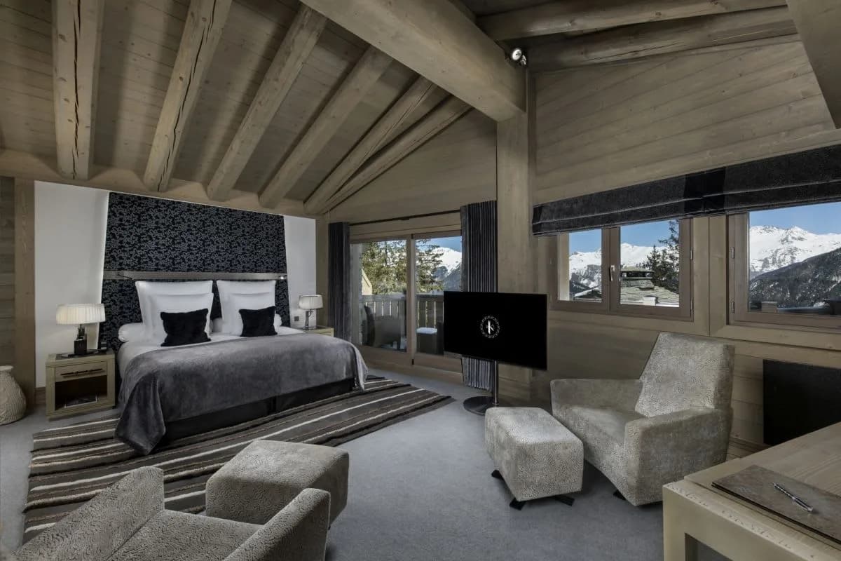 Exclusive Courchevel Stay With Full Amenities photo 3