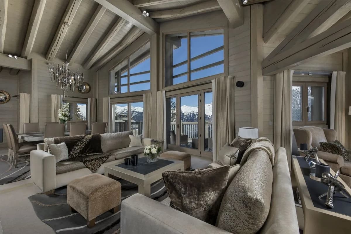 Exclusive Courchevel Stay With Full Amenities photo 4