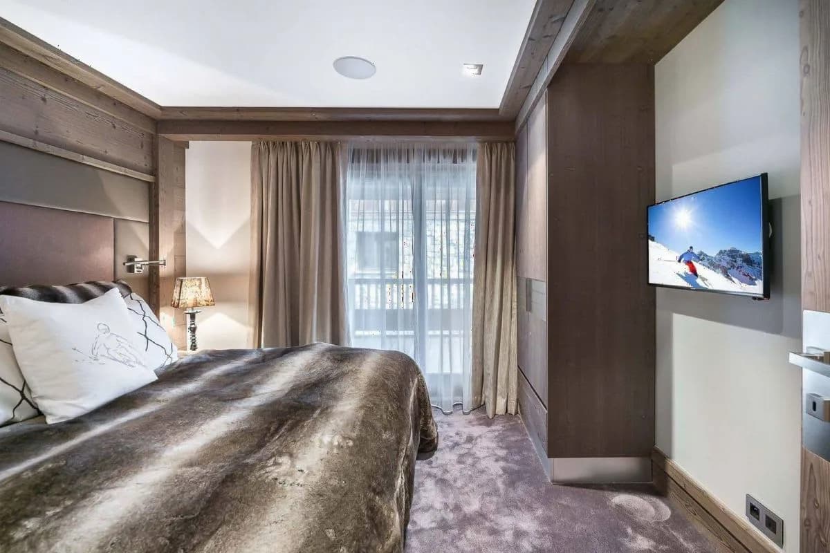 Cozy Courchevel Duplex With Wellness Amenities photo 3
