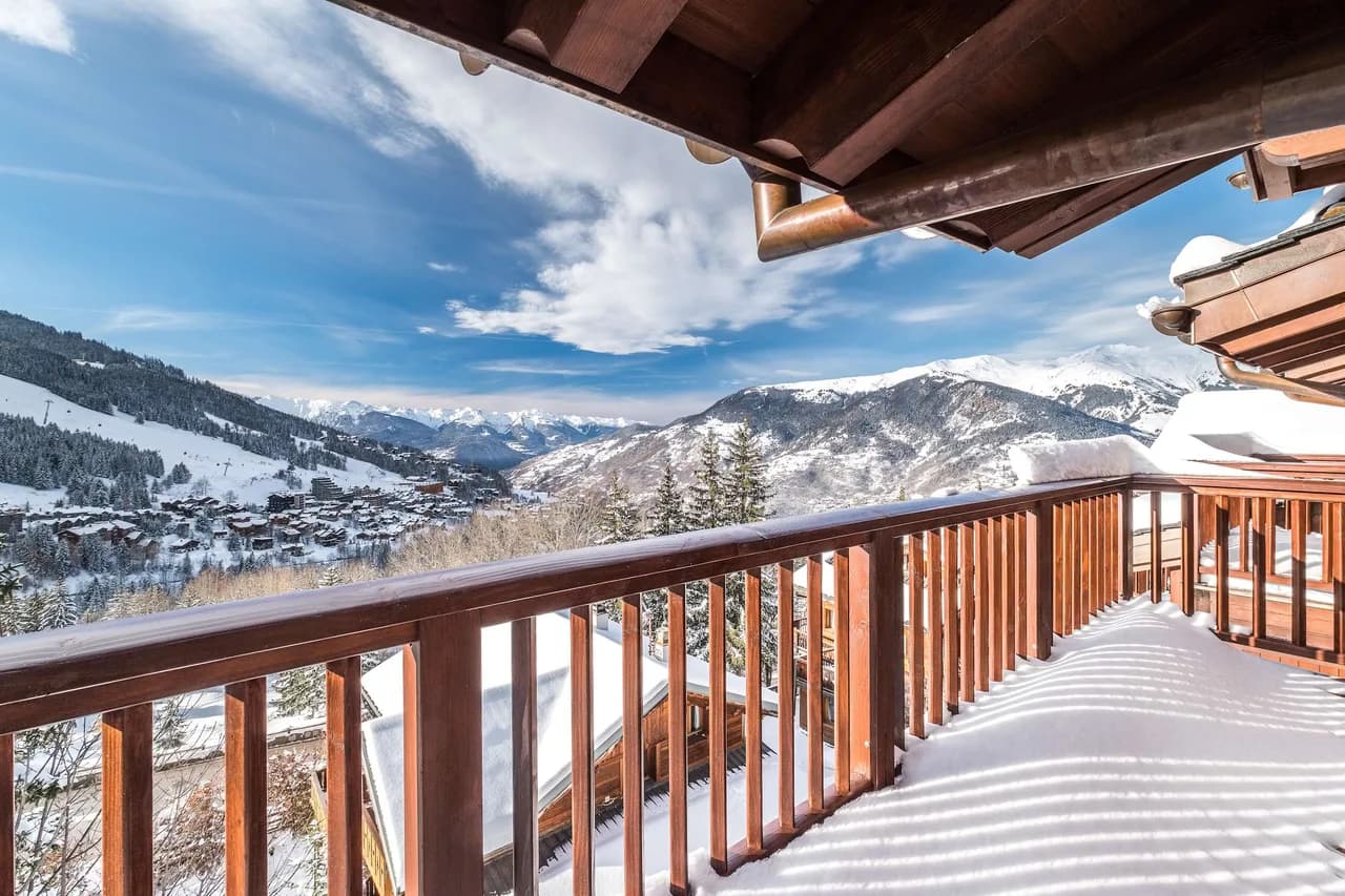 Relaxing Mountain Escape With Jacuzzi photo 4