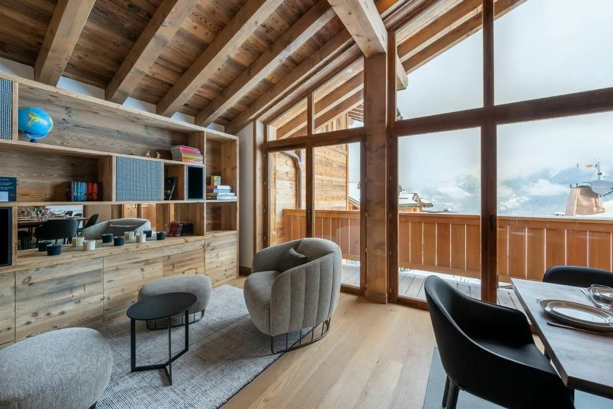 Quiet Alpine Hideaway With Full Comfort photo 4