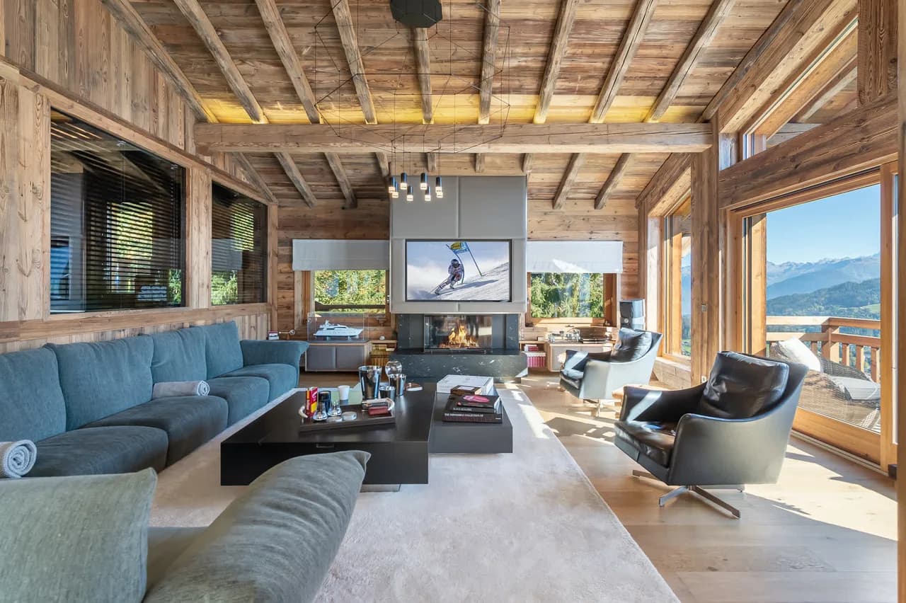 Prestigious Chalet Overlooking Megeve Mountains photo 2