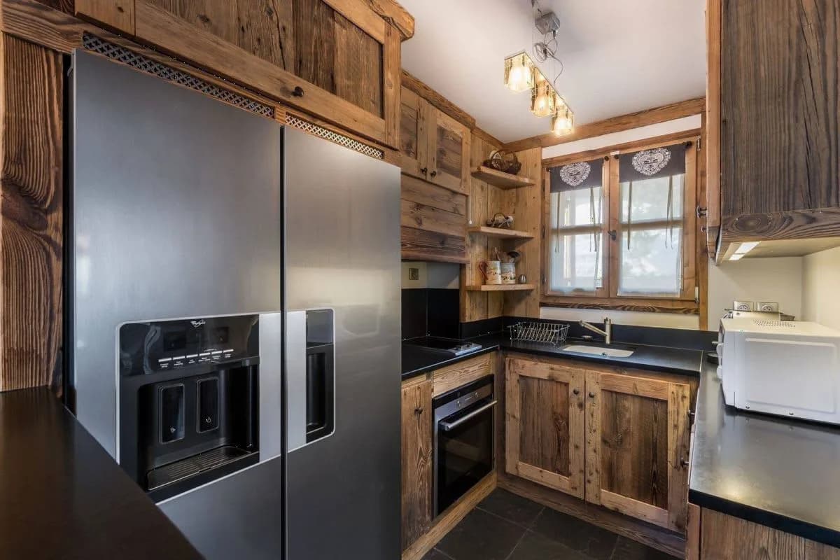 Authentic Alpine Chalet with Modern Comforts photo 5