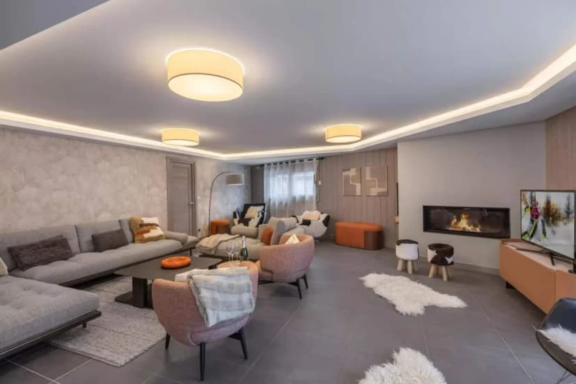Prime Courchevel Location With Ensuite Comfort