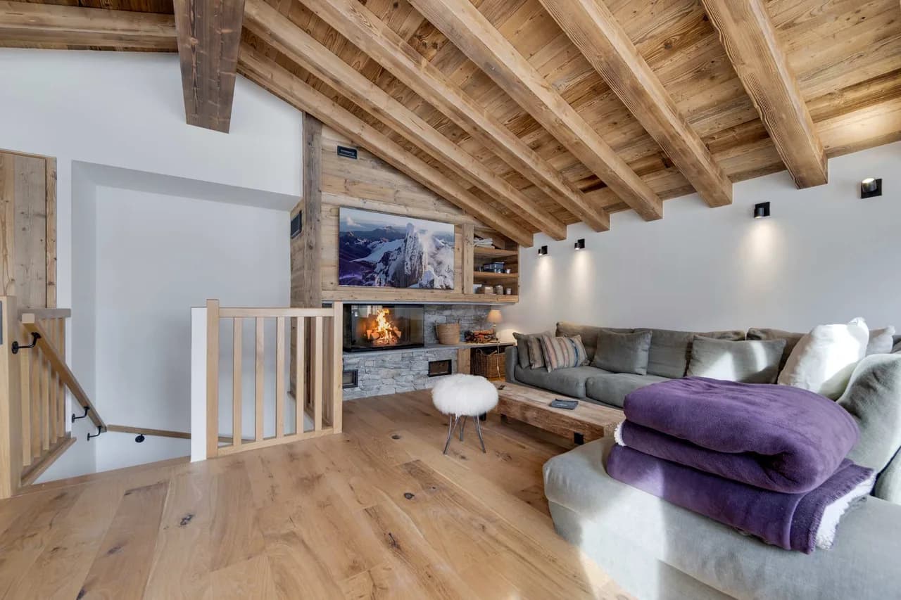 Warm Mountain Chalet Close to Slopes photo 4