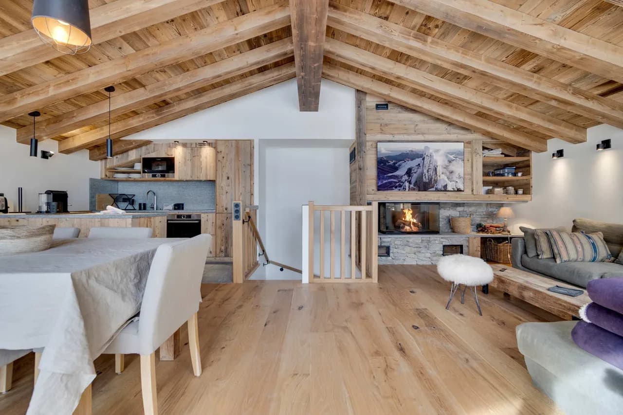 Warm Mountain Chalet Close to Slopes photo 5