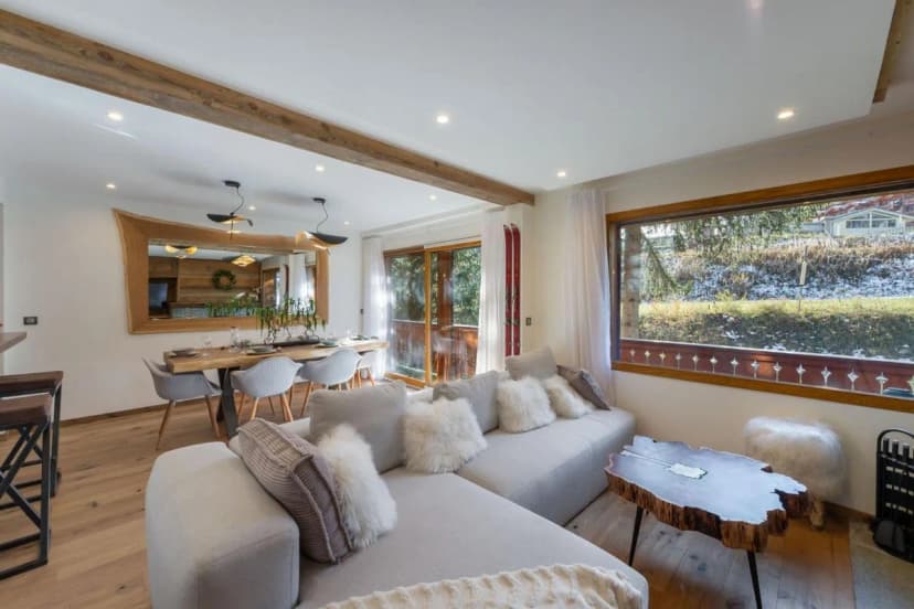 Comfortable Alpine Escape Near Resort Center