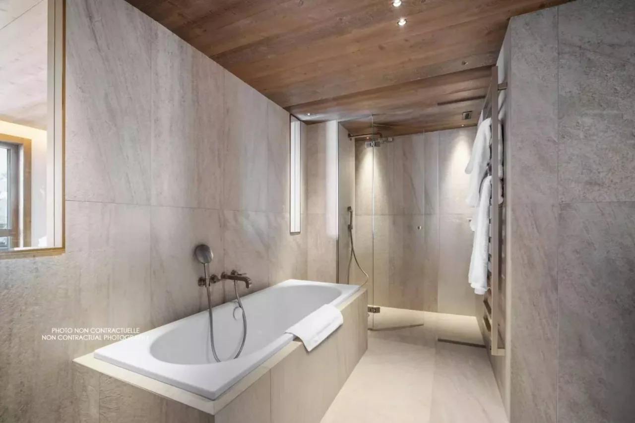 Elegant Alpine Living With Spa Facilities photo 5