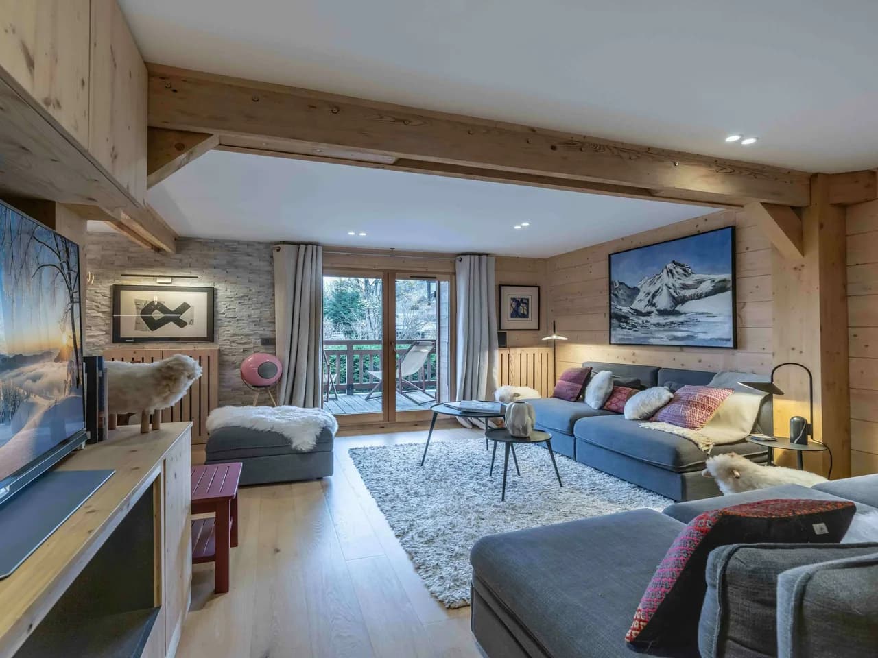 Peaceful Megeve Escape With Mountain Views photo 2