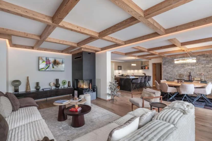 Comfort-Focused Alpine Stay With Great Access