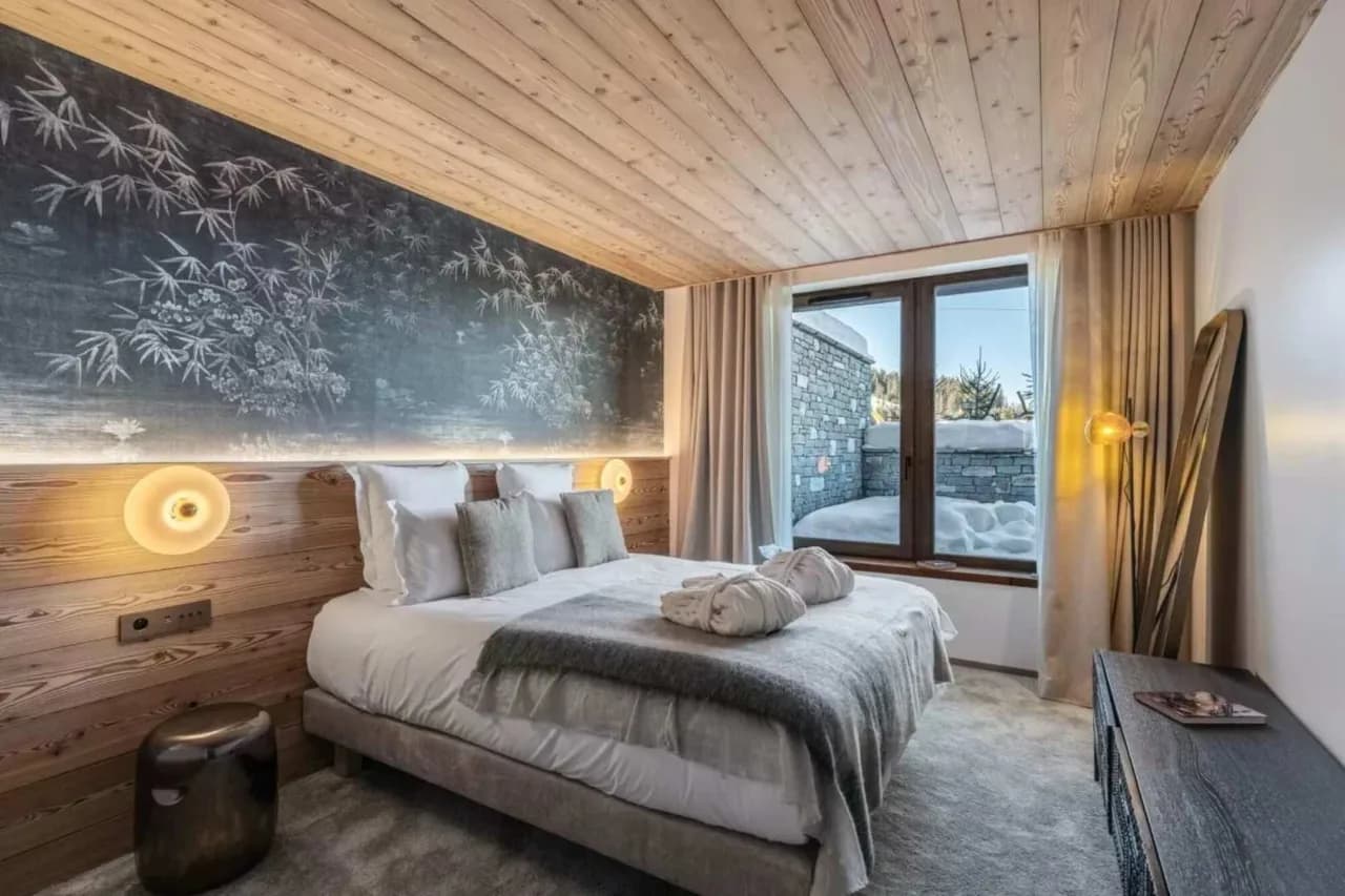 Stylish Slopefront Apartment With Wellness Areas photo 3