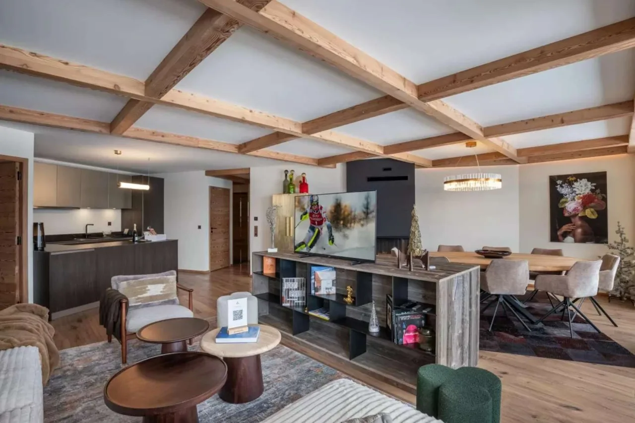 Romantic Alpine Apartment With Private Terrace photo 2