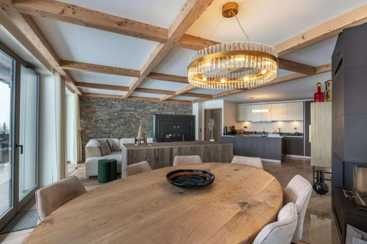 Romantic Alpine Apartment With Private Terrace photo 4