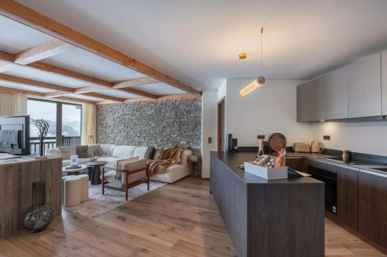 Romantic Alpine Apartment With Private Terrace photo 5