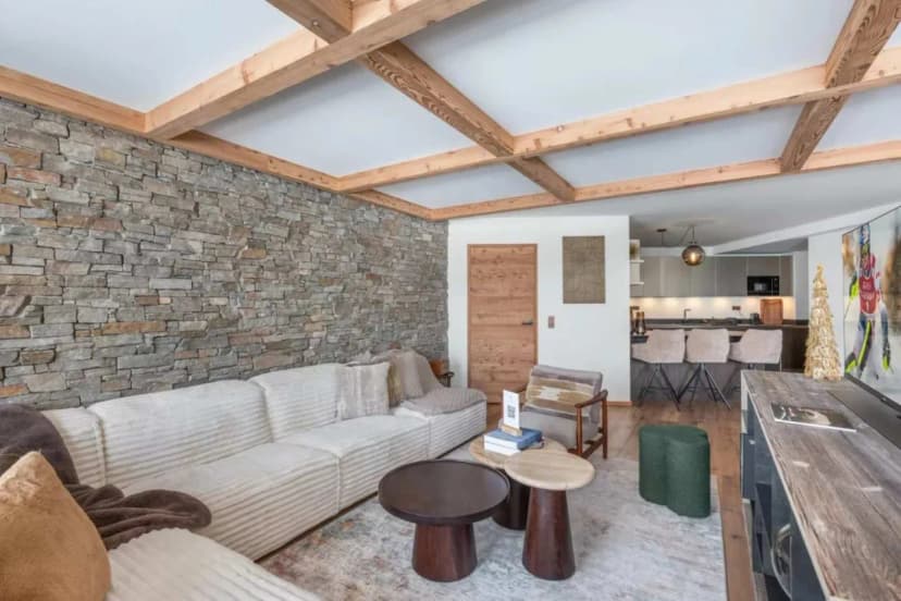 Beautiful Alpine Duplex With Ski Access