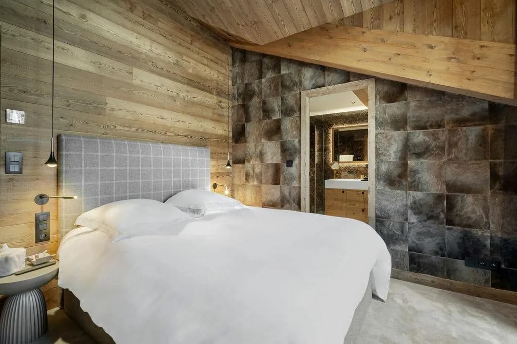 Renovated Alpine Retreat Steps From Slopes photo 3