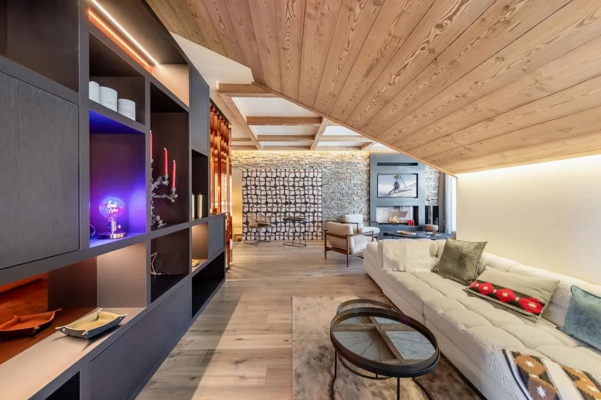 Bright Central Apartment With Alpine Charm photo 2