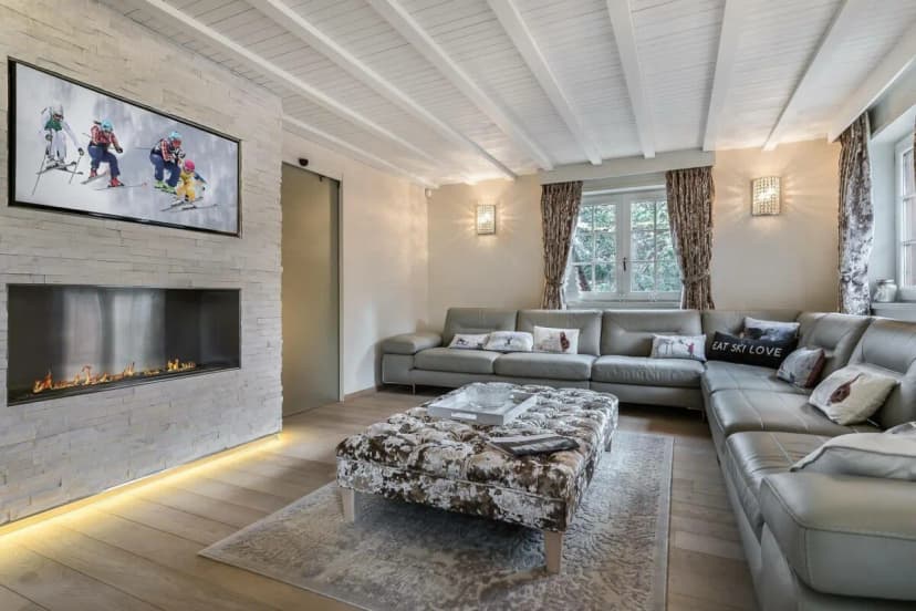 Cozy Yet Modern Chalet With Sauna