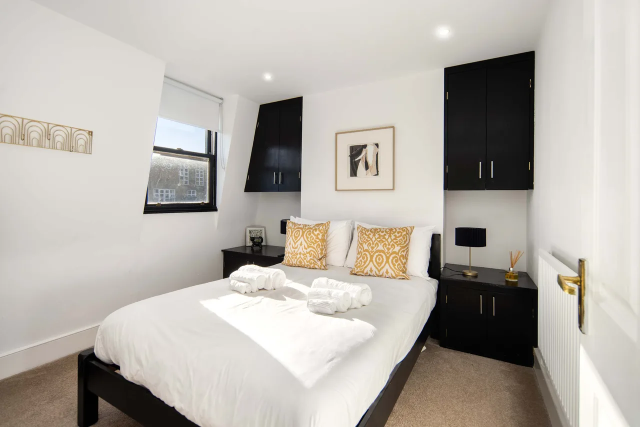 Modern Four Bedroom Villa in Kennington, London photo 5