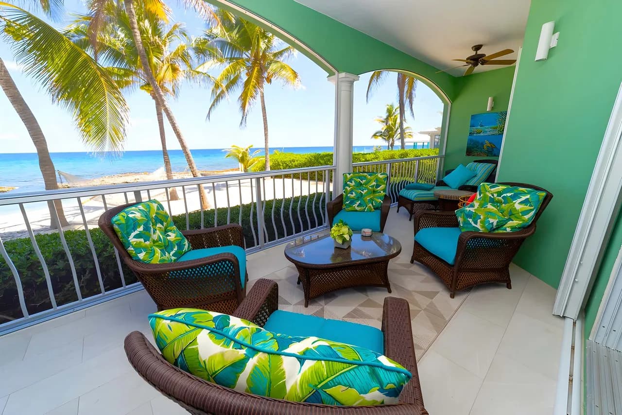 Ocean View Ground Floor Villa in Cayman