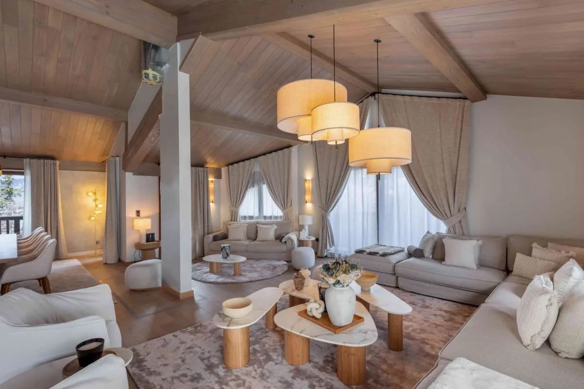 Relaxing Alpine Escape With Wellness Amenities photo 2