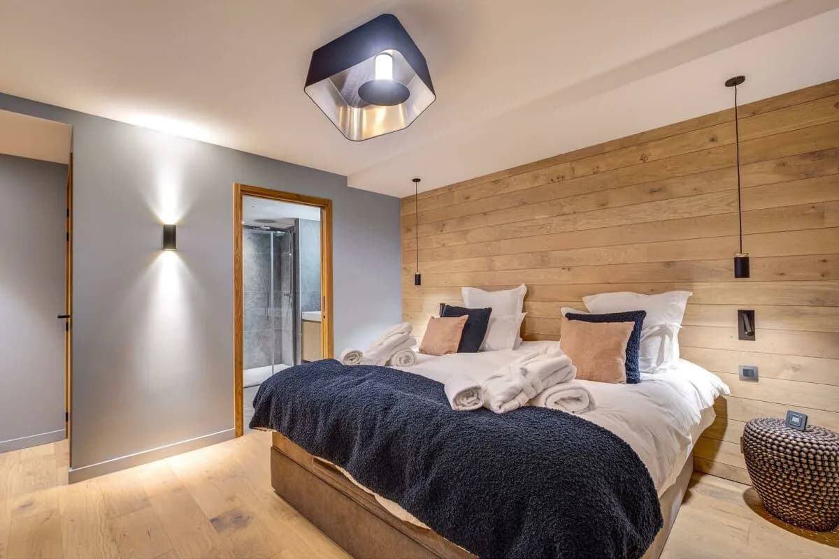 Luxury Stay With Panoramic Mountain Outlook photo 3