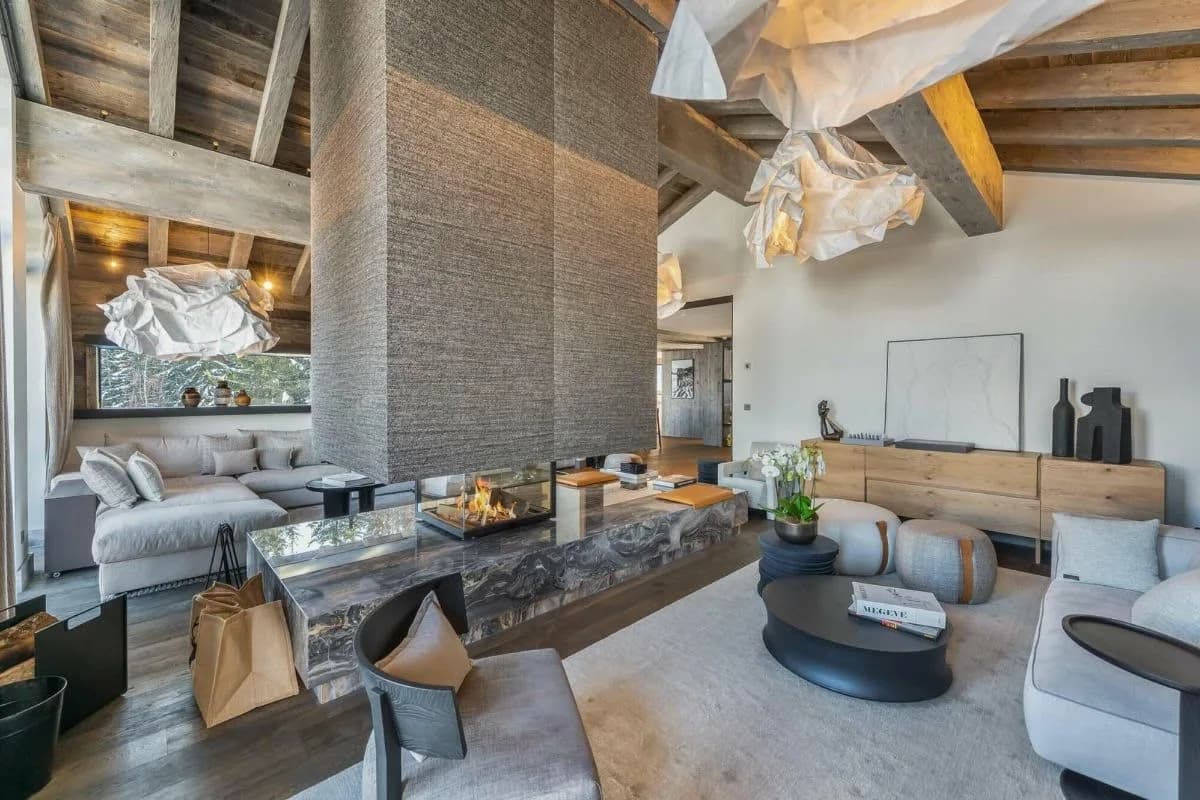 Ultra-Spacious Alpine Home With Wellness Spaces photo 3