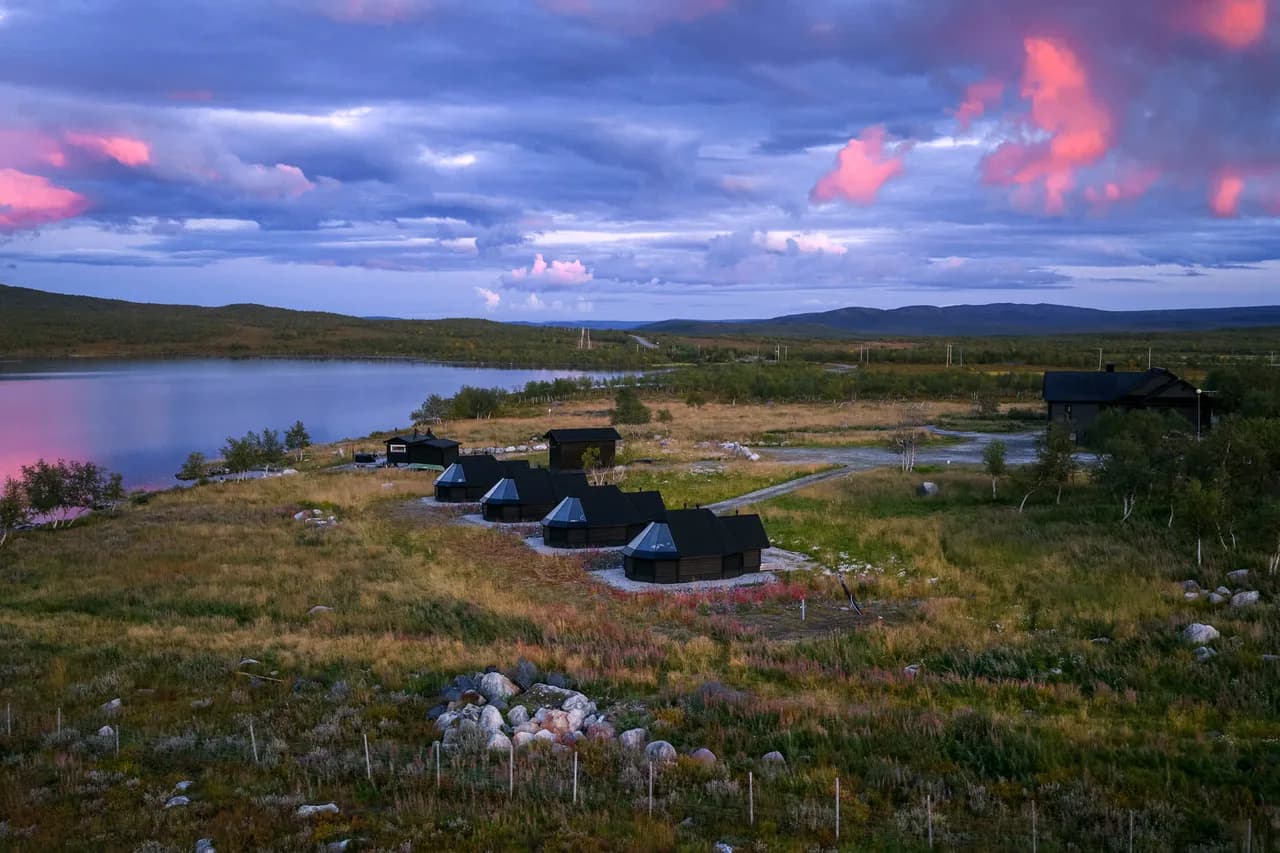 Arctic Silence Retreat With Outdoor Sauna photo 4