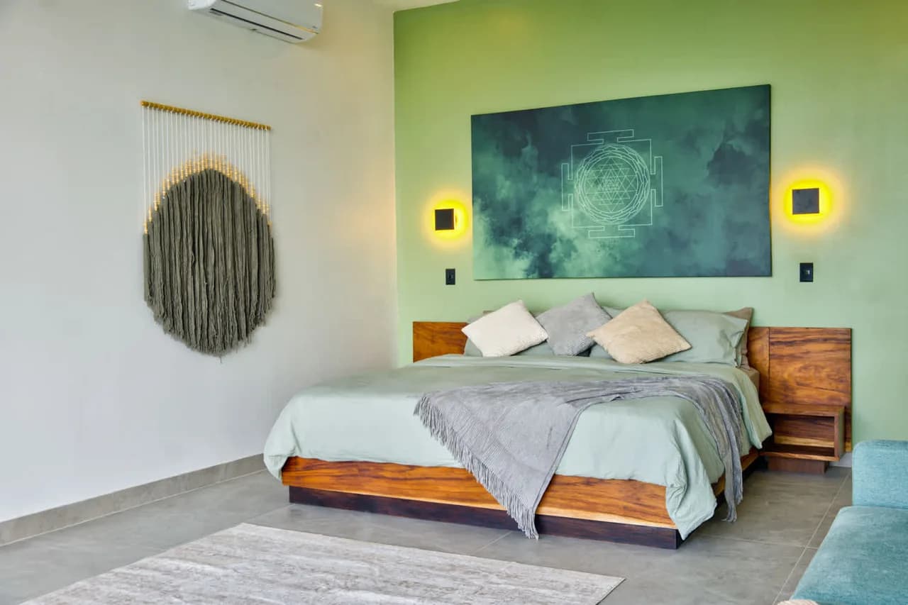 Oceanview Luxury Retreat Steps From Beach photo 2