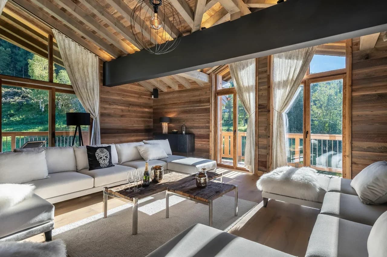 Contemporary Ski-in Chalet With Private Spa photo 2