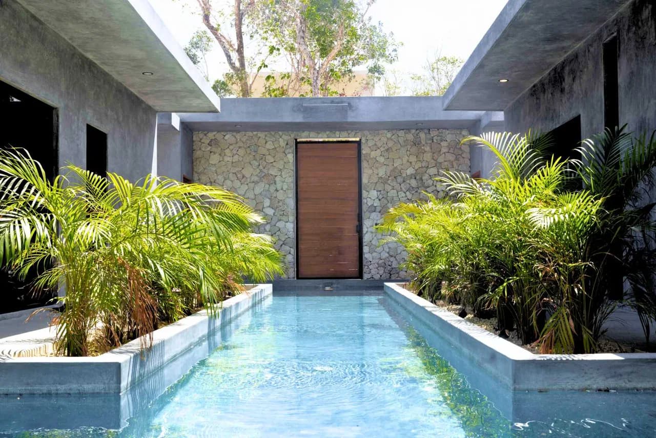 Jungle-Chic Villa With Pool And Space