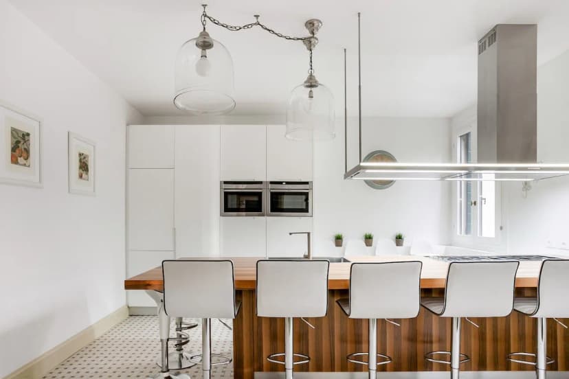 Palazzina Canal Apartment