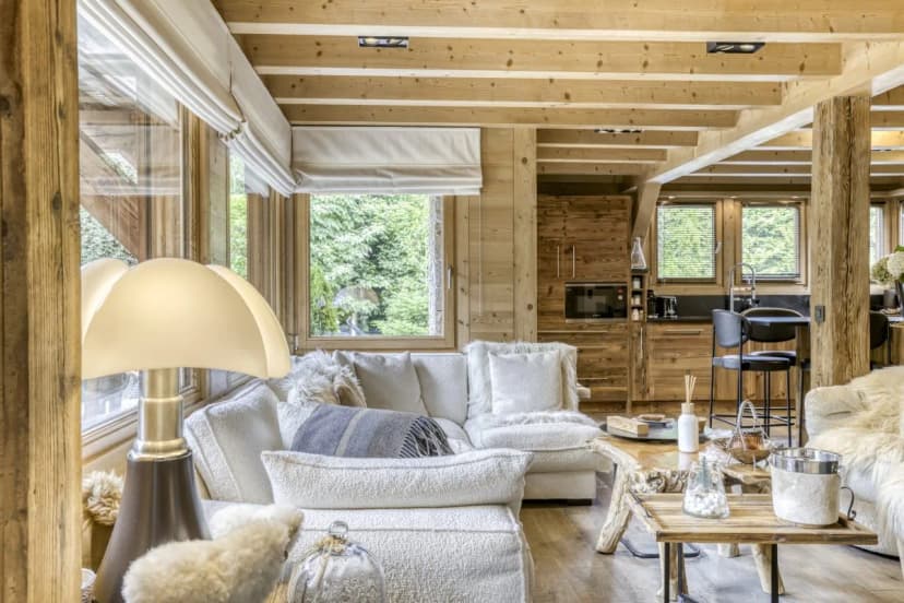 Sunlit Chalet Overlooking Rochebrune And Jaillet