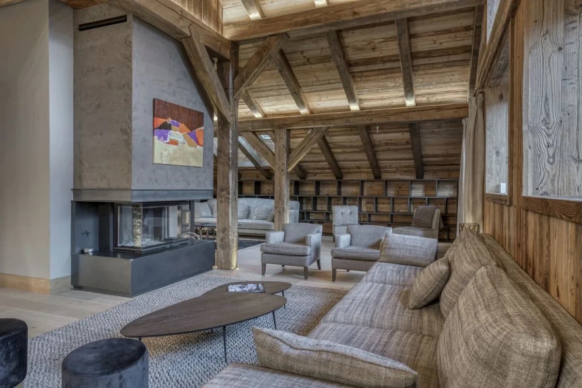Luxury Village Chalet With Mountain Views photo 4
