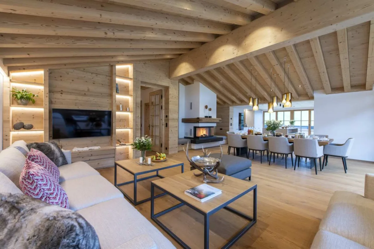 Elegant Ski Penthouse With Shared Spa photo 4