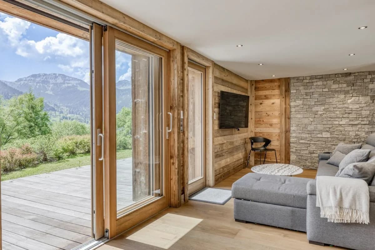 Alpine Chalet Surrounded By Scenic Views photo 4