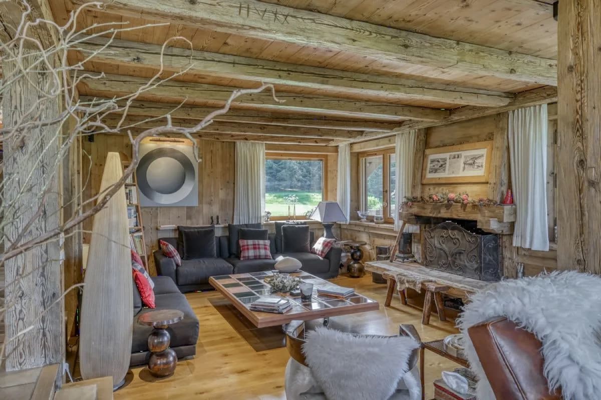 Alpine Retreat With Pool And Cinema