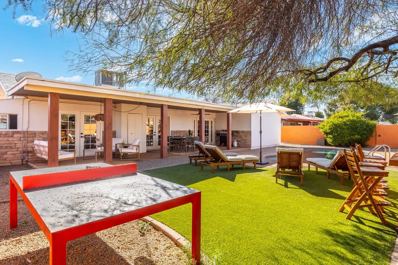 Modern Six Bedroom Villa in Scottsdale photo 2