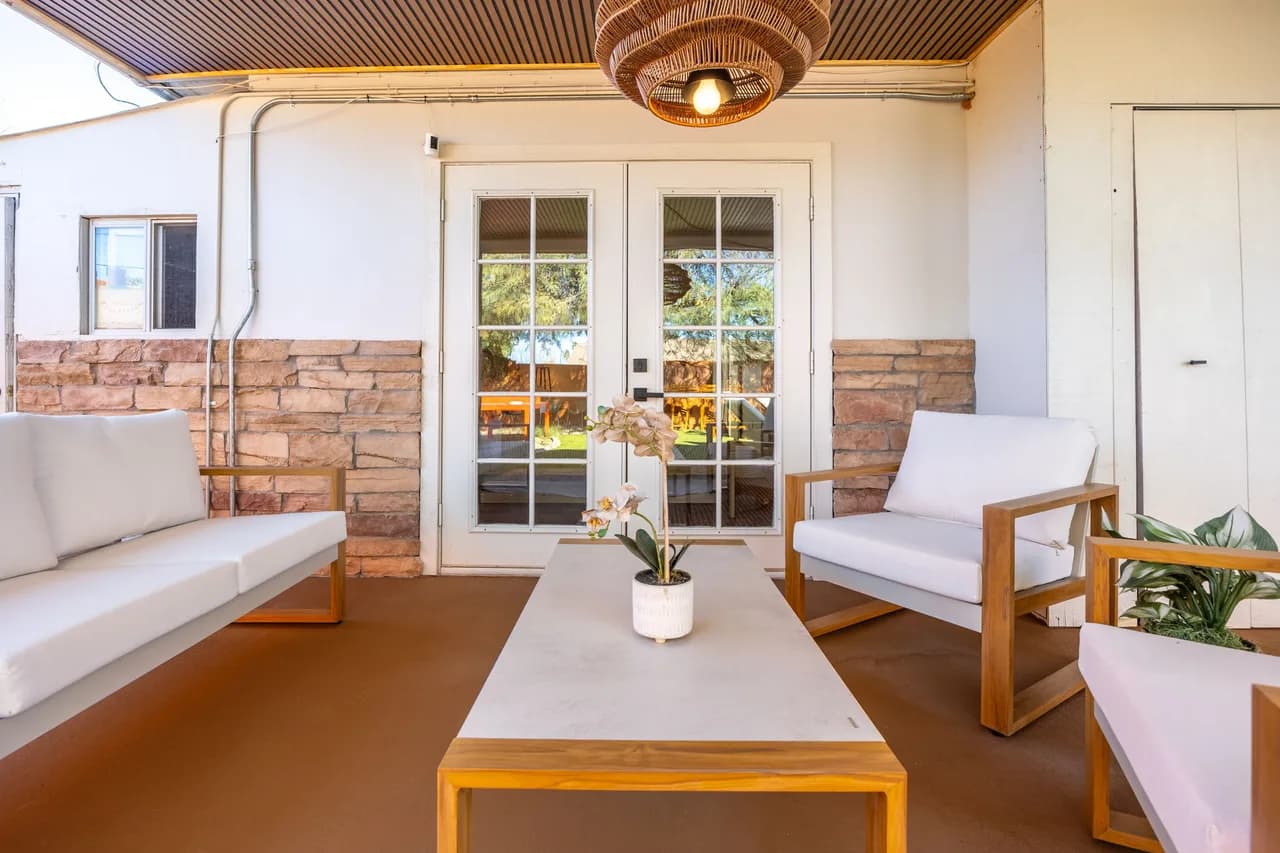 Modern Six Bedroom Villa in Scottsdale photo 5