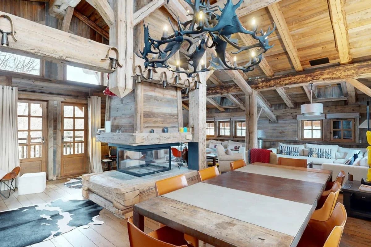 Traditional Wood Chalet In Megève