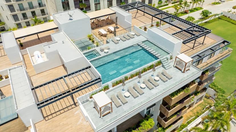 Exclusive Penthouse - 4BR - Private Rooftop