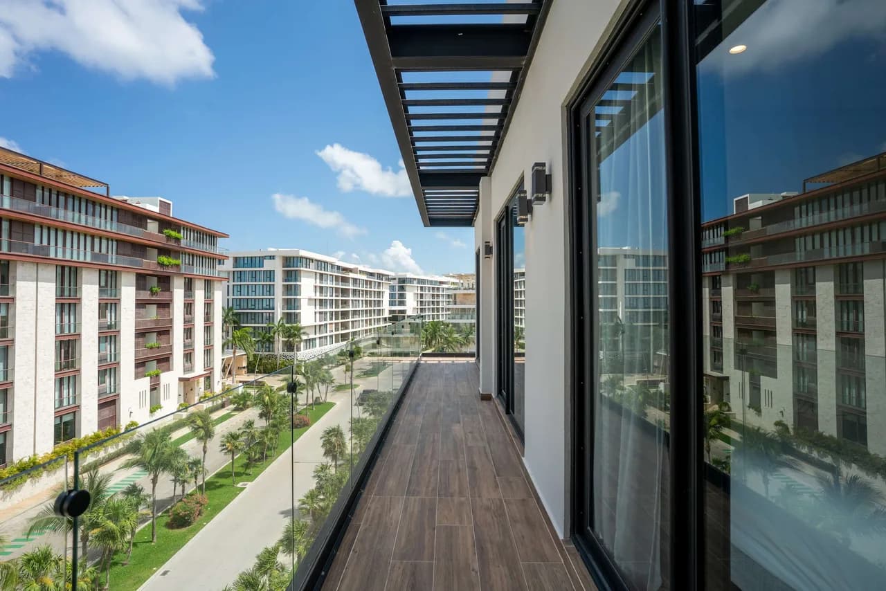 Exclusive Penthouse - 4BR - Private Rooftop photo 5