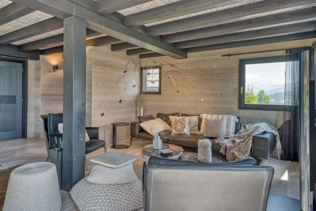 Elegant Alpine Chalet With Pool photo 4